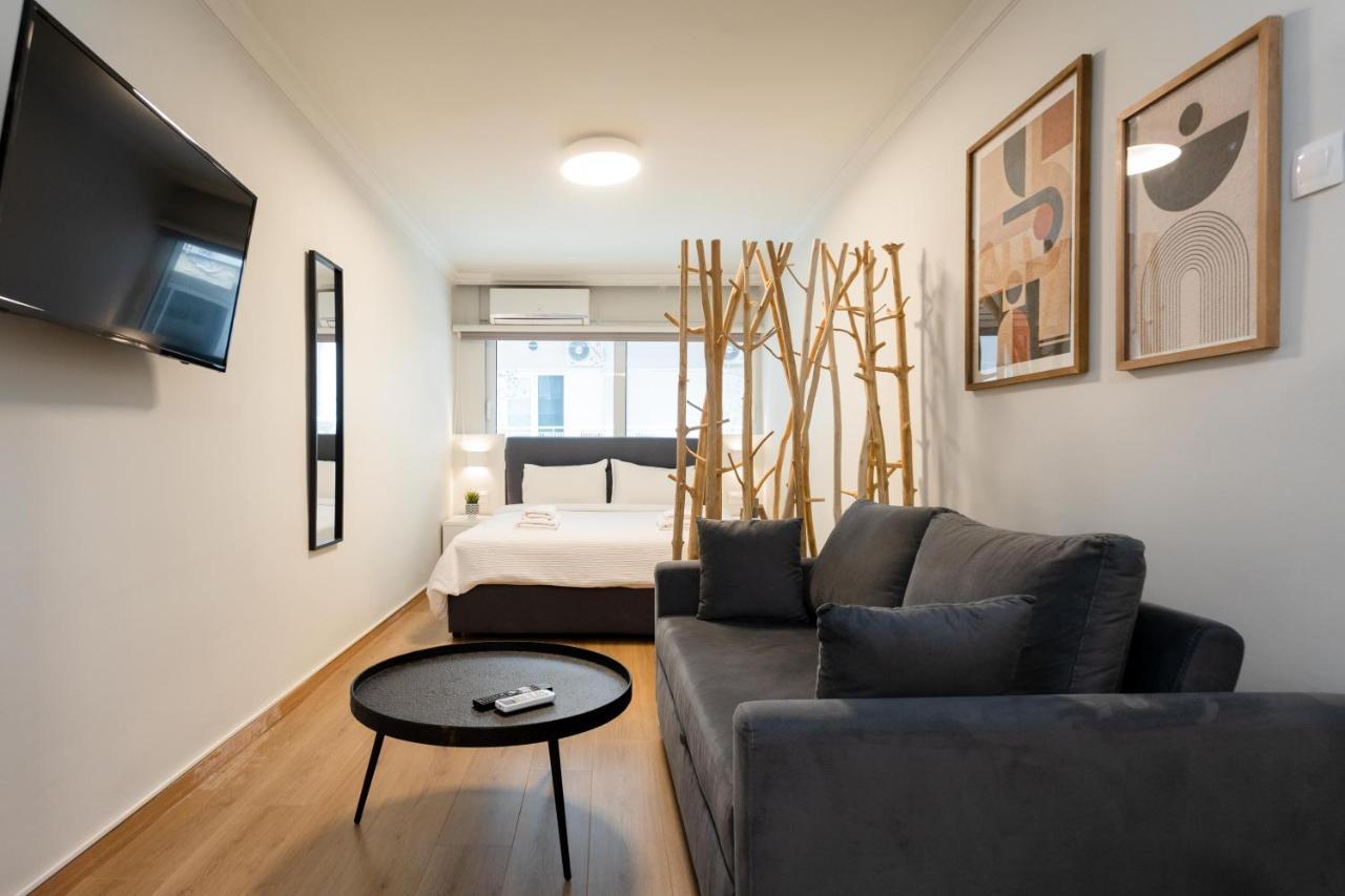 City Vibes Apartment เทสซาโลนิกิ ภายนอก รูปภาพ