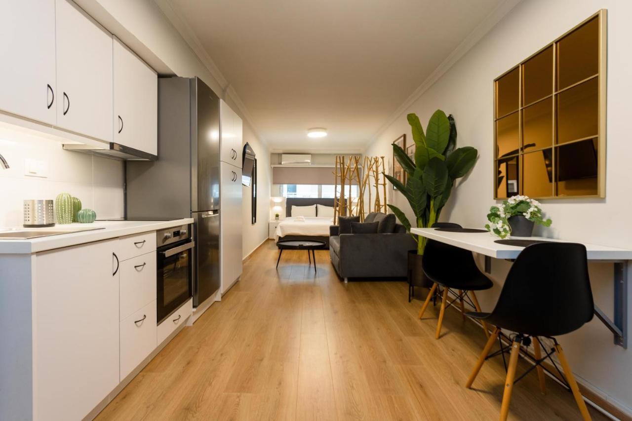City Vibes Apartment เทสซาโลนิกิ ภายนอก รูปภาพ