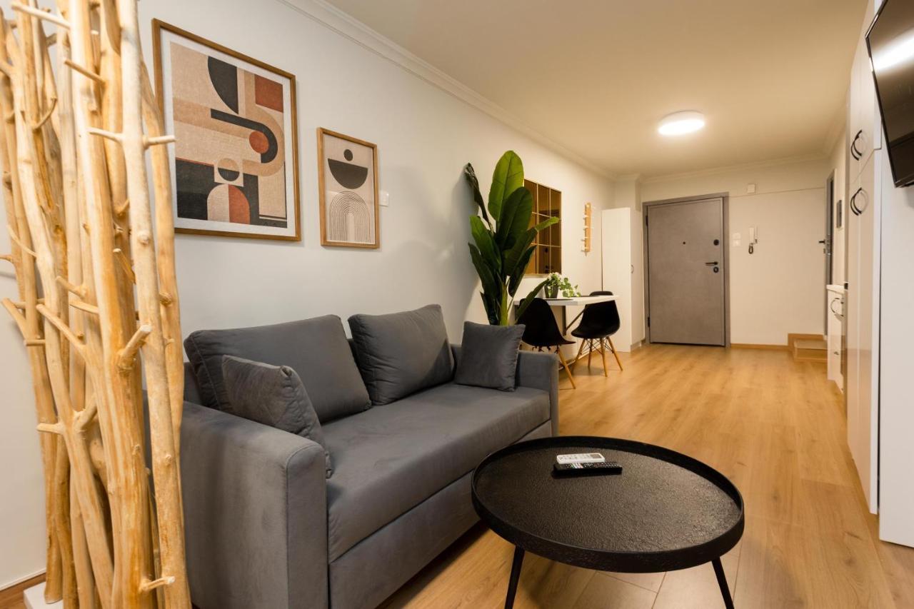 City Vibes Apartment เทสซาโลนิกิ ภายนอก รูปภาพ