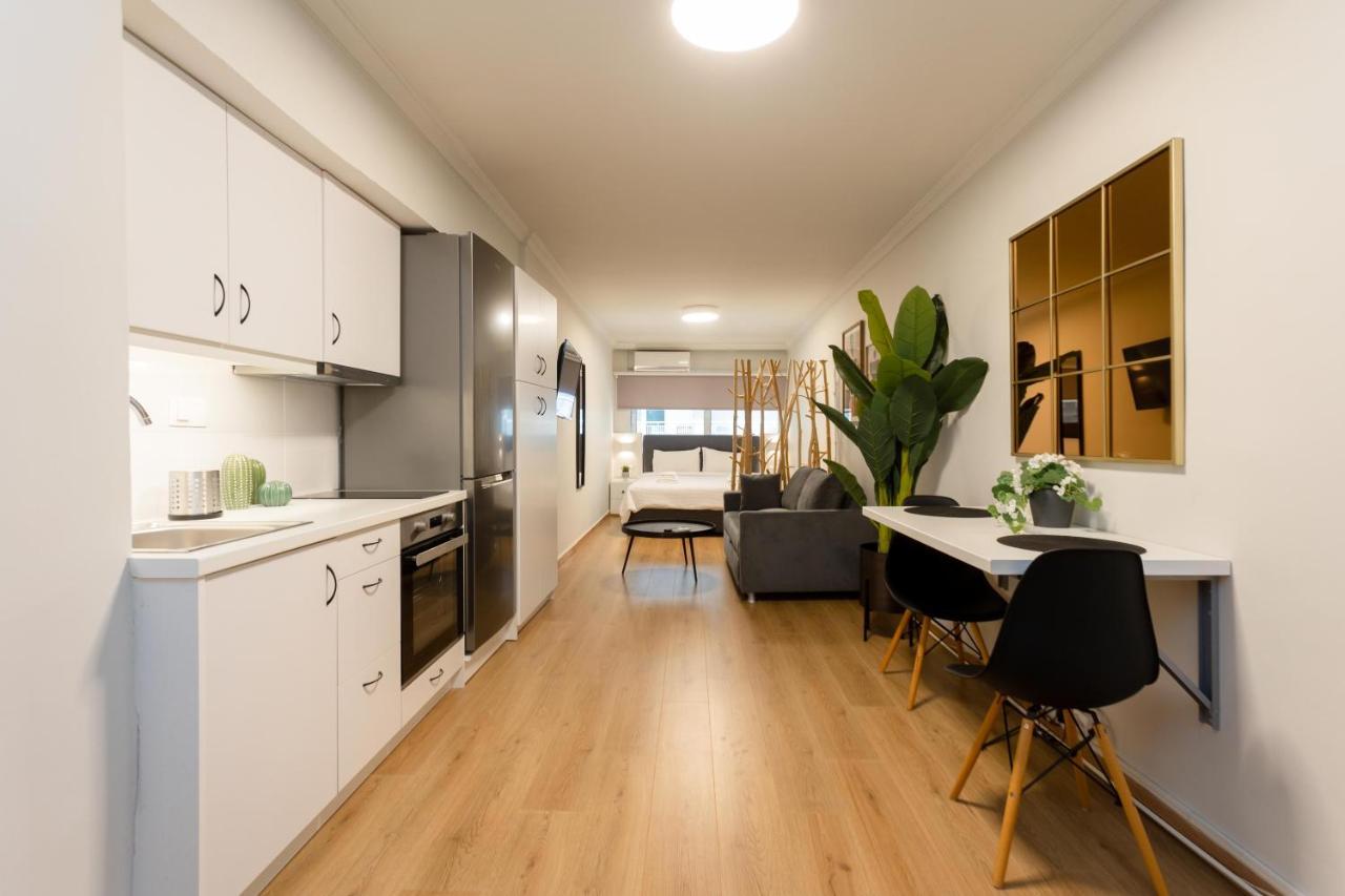 City Vibes Apartment เทสซาโลนิกิ ภายนอก รูปภาพ